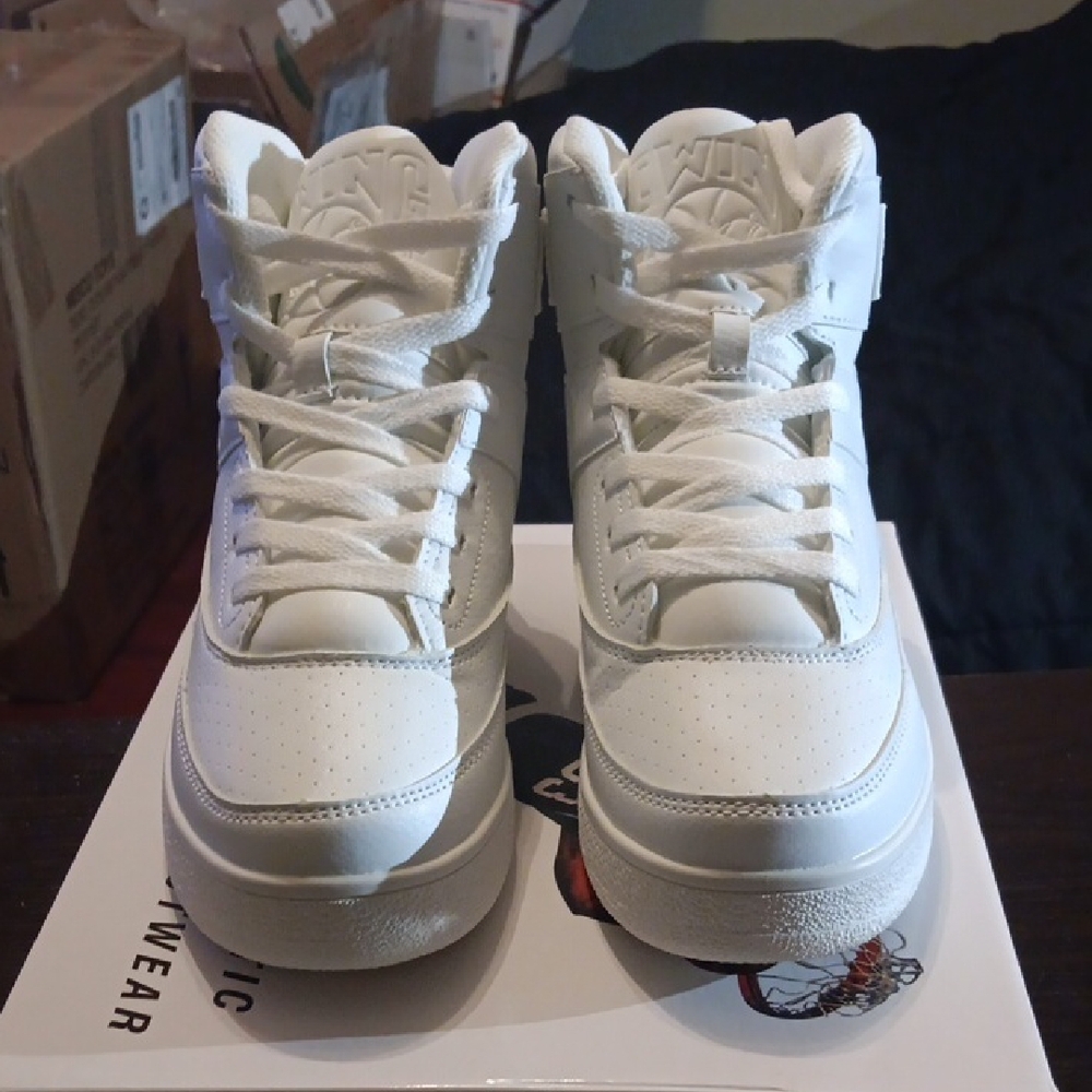 Patrick Ewing 33 Orion Strap "White On White" Boys 4Y Girls 5.5 NWBOX - Picture 4 of 9
